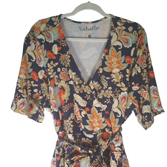 Sahalie Cotton Short Sleeve Stretchy Floral V Neck Dress - Picture 5 of 12